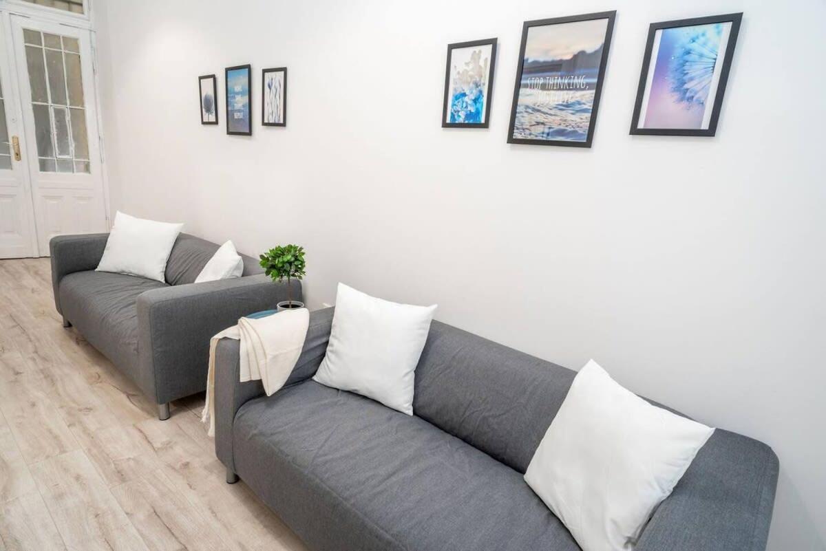 Extra Brand New And Large Ac Apartment