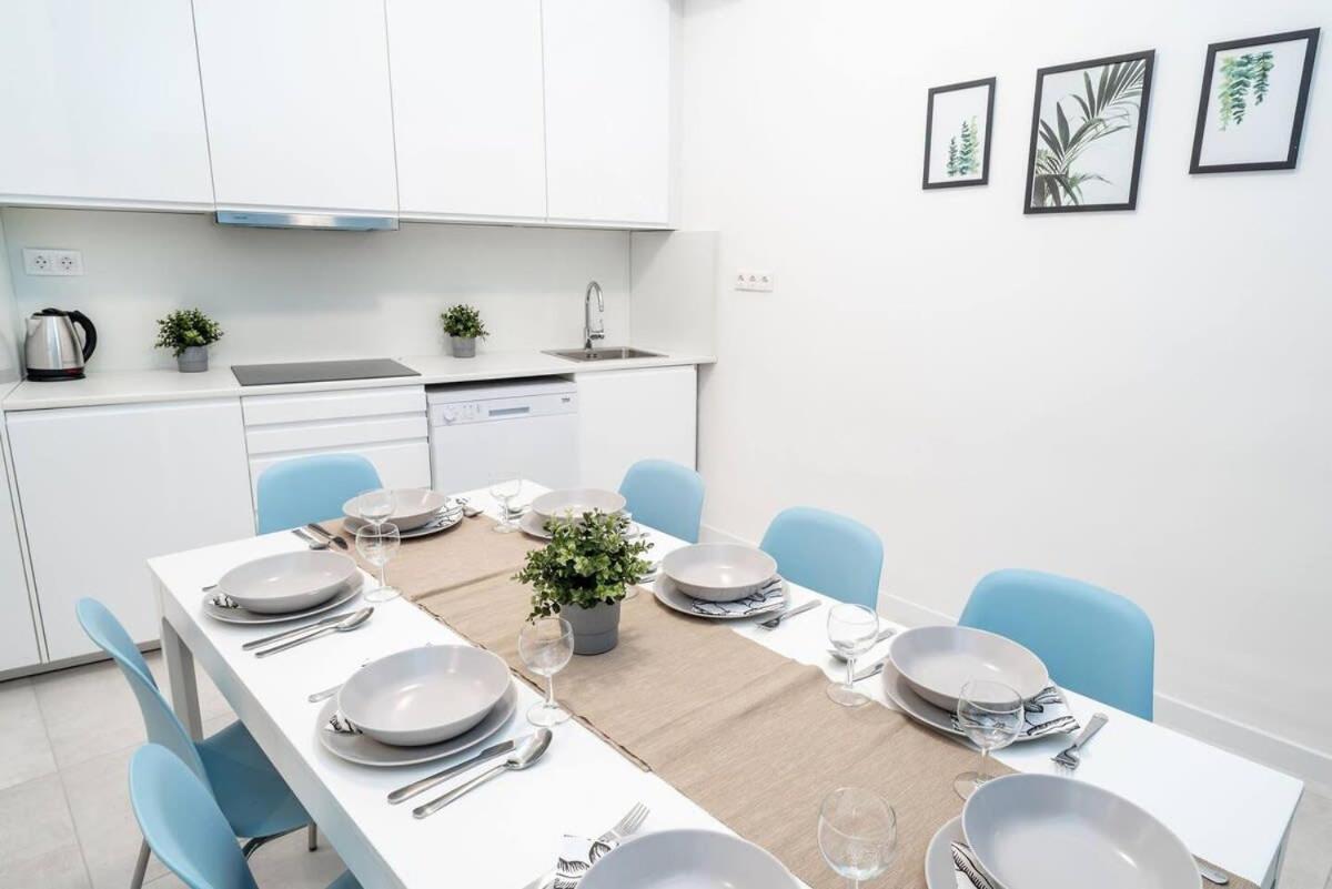 Apartment Extra Brand New And Large Ac *